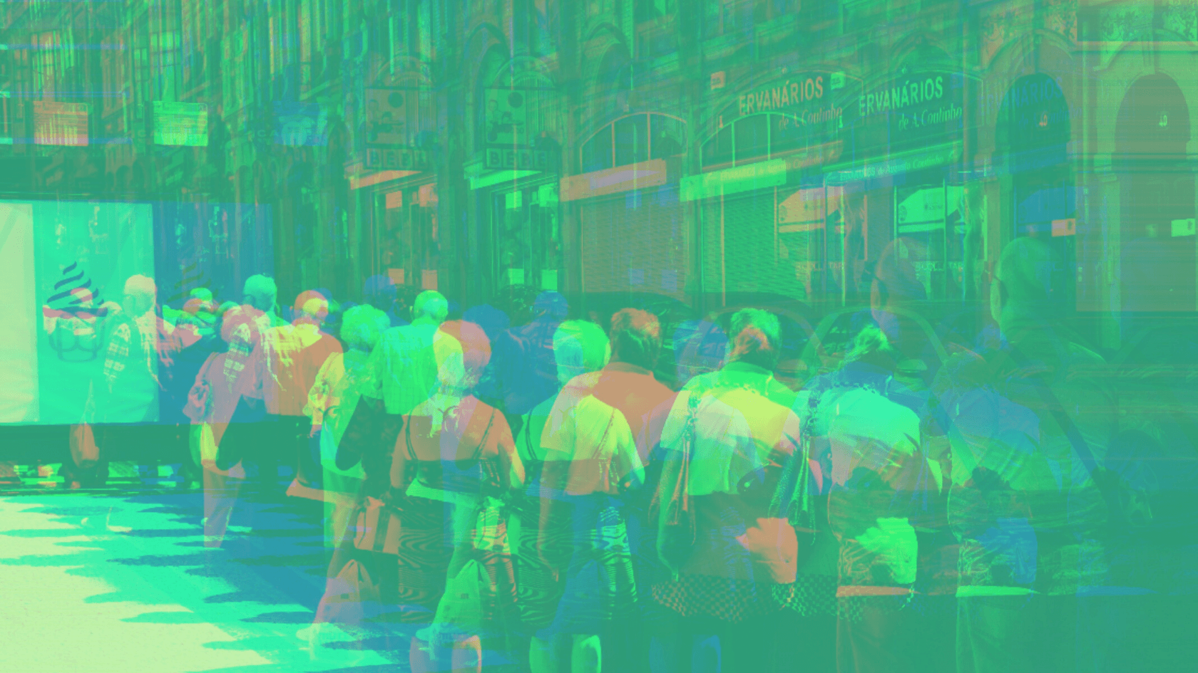 INSIDERS 017: Who Lines Up On Black Friday? 