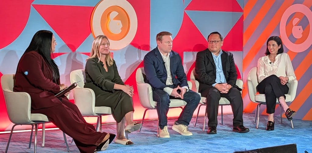 Commerce media panel with Dollar General, Acxiom, Magnite, ExxonMobil and RIOTT Media at Advertising Week New York